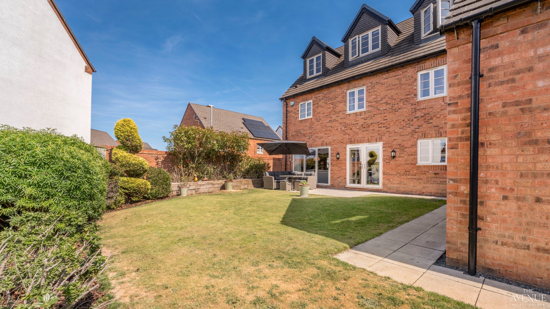 6 bed detached house for sale in Wistanes Green, Wessington 27