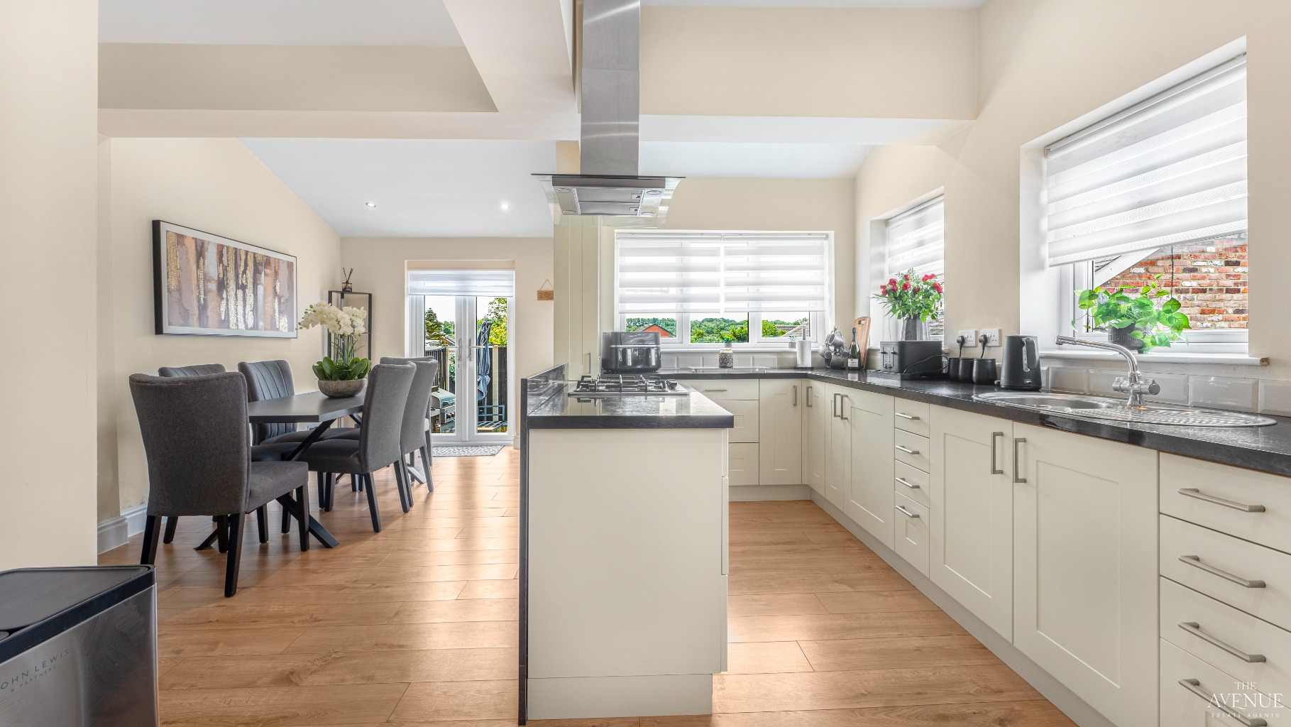 4 bed detached house for sale in Park Street, Alfreton  - Property Image 2