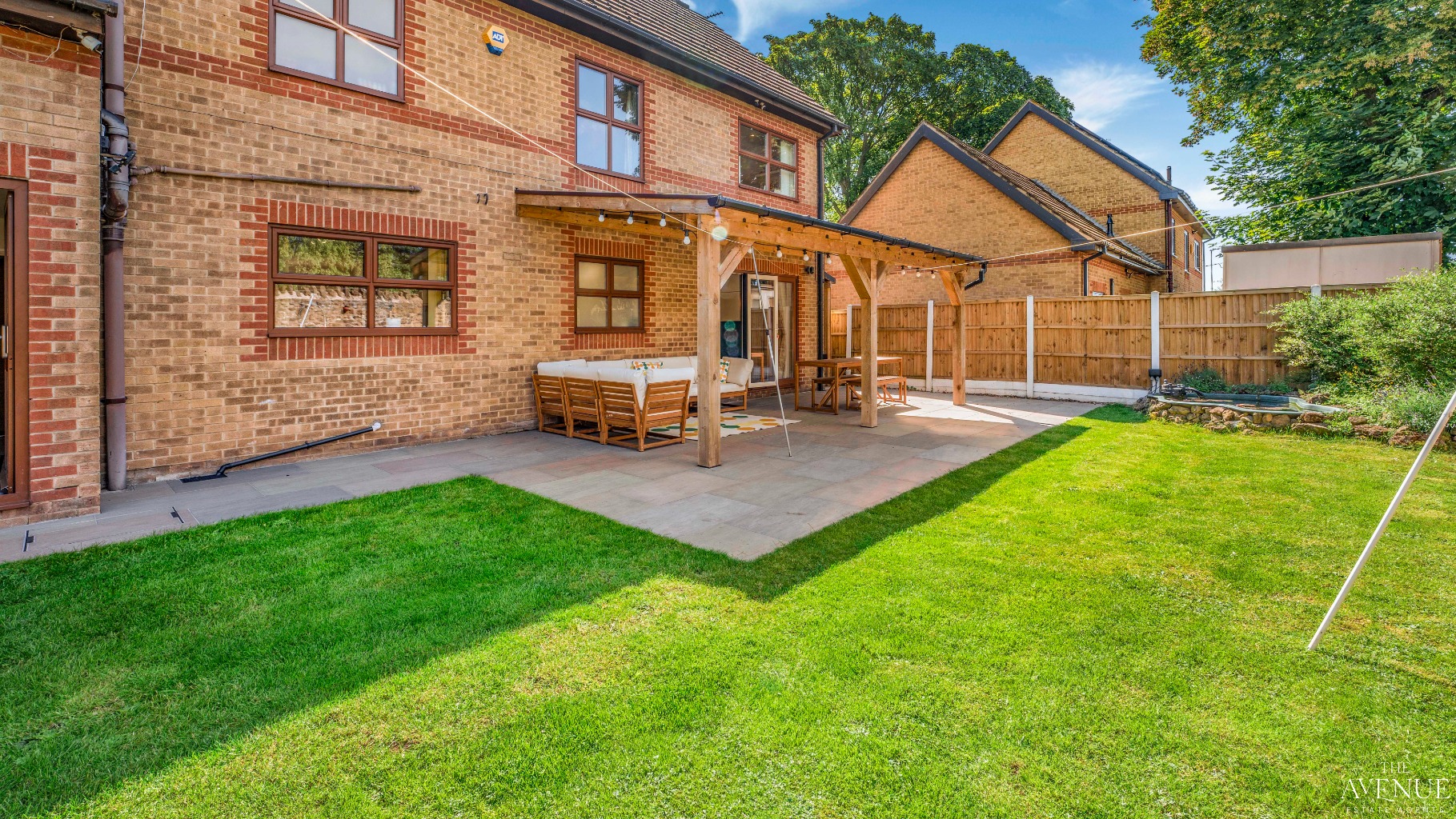 5 bed detached house for sale in Church Avenue, Sutton-In-Ashfield 1