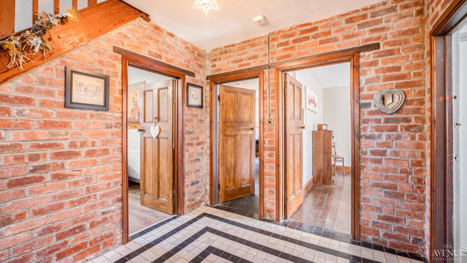 5 bed semi-detached house for sale in Hillcrest, The Ridge, Blackwell 4