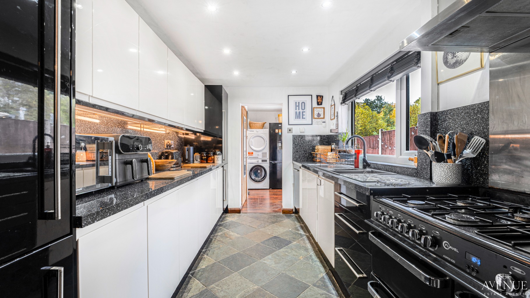 3 bed semi-detached house for sale in Main Road, Morton  - Property Image 7