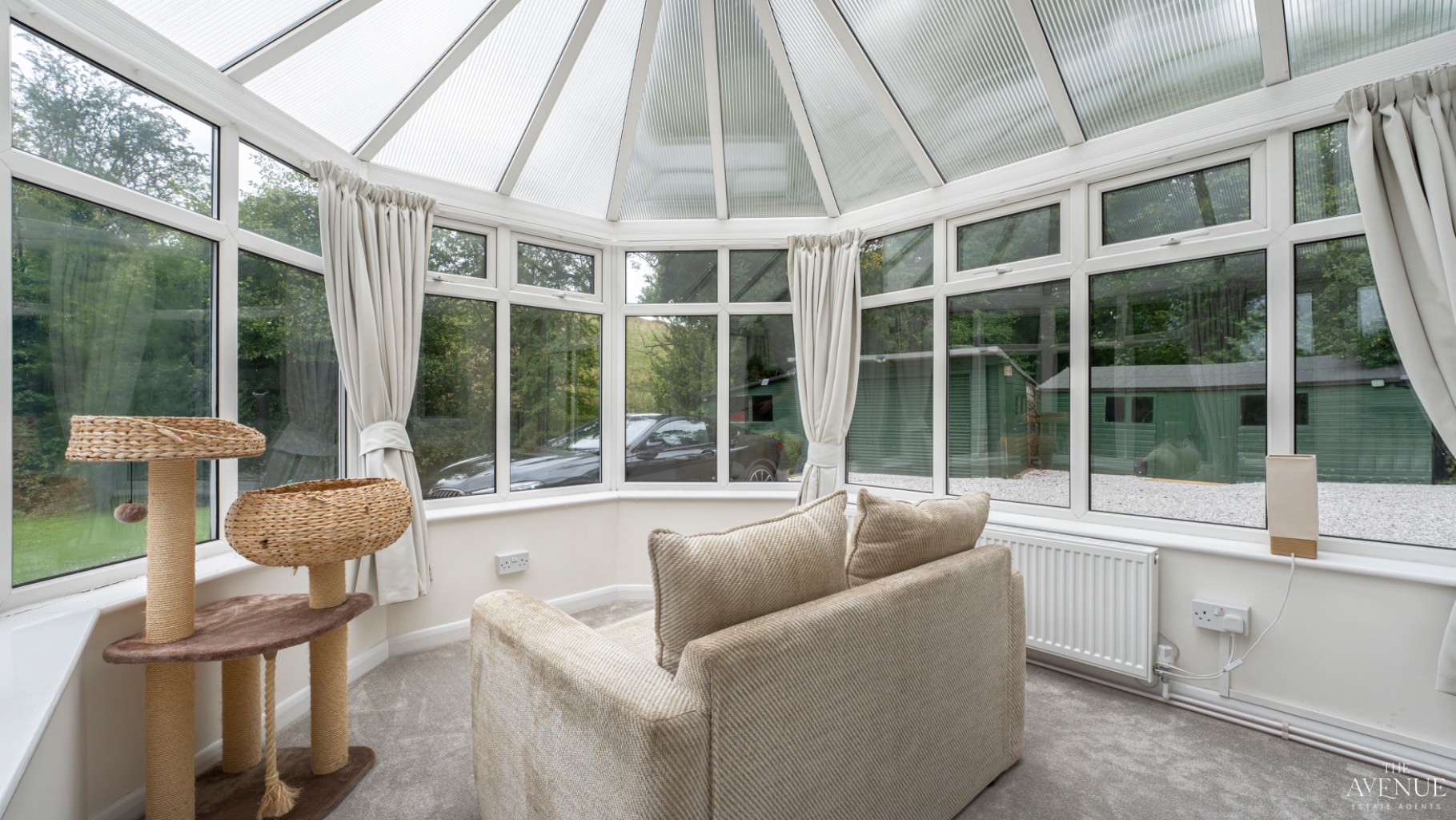 3 bed detached house for sale in Temperance Hill, Woolley Moor 7
