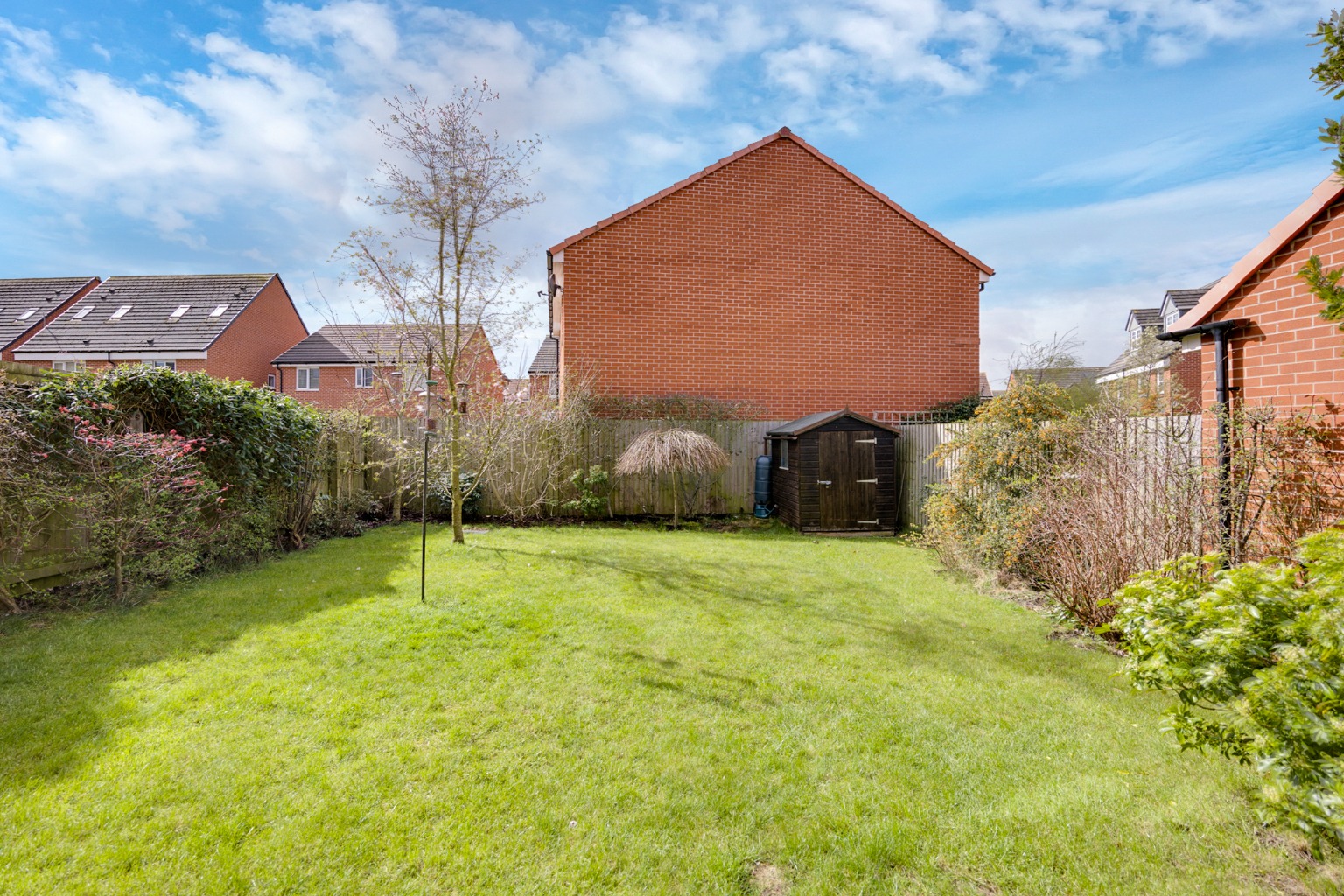 4 bed detached house for sale in Morgan Road, Sandbach, Cheshire, CW11 3EQ  - Property Image 2