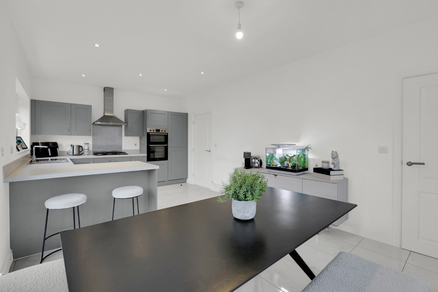 4 bed detached house for sale in Clive Road, Crewe, Cheshire, CW1 5BJ 7