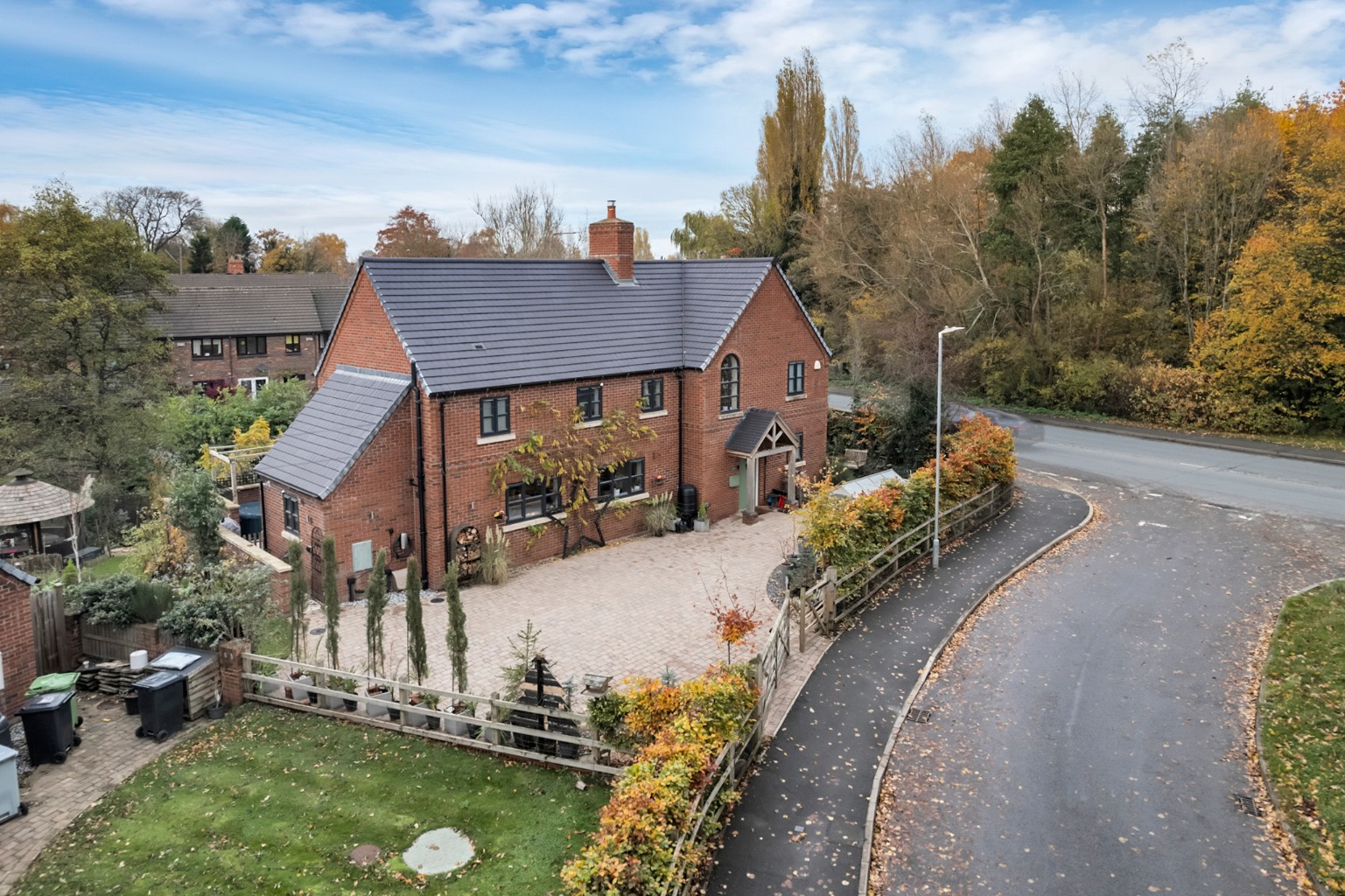 4 bed detached house for sale in London Road, Holmes Chapel, Crewe, Cheshire, CW4 8AY 39