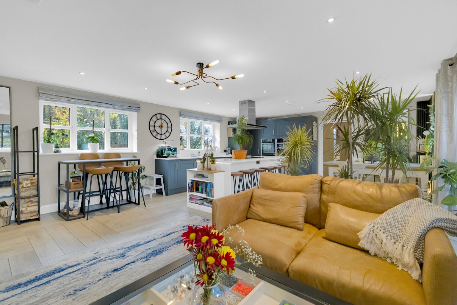4 bed detached house for sale in London Road, Holmes Chapel, Crewe, Cheshire, CW4 8AY 5