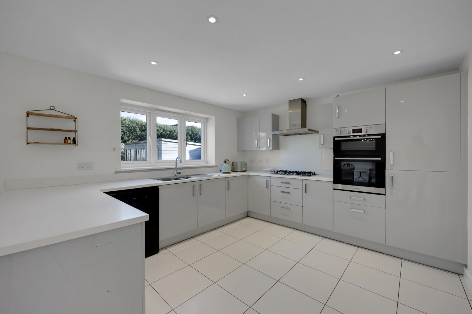 5 bed detached house for sale in Canon Ward Way, Haslington, Cheshire, CW1 5AA 3