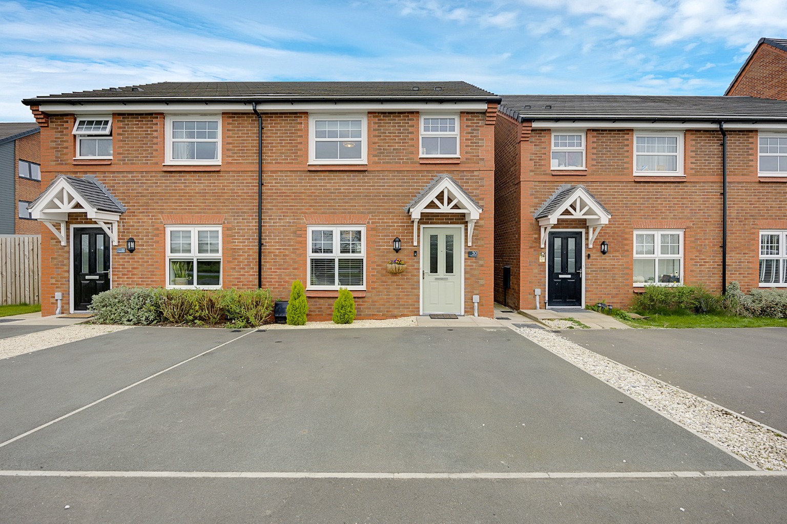 3 bed semi-detached house for sale in Mercer Place, Sandbach, Cheshire, CW11 3DZ 2