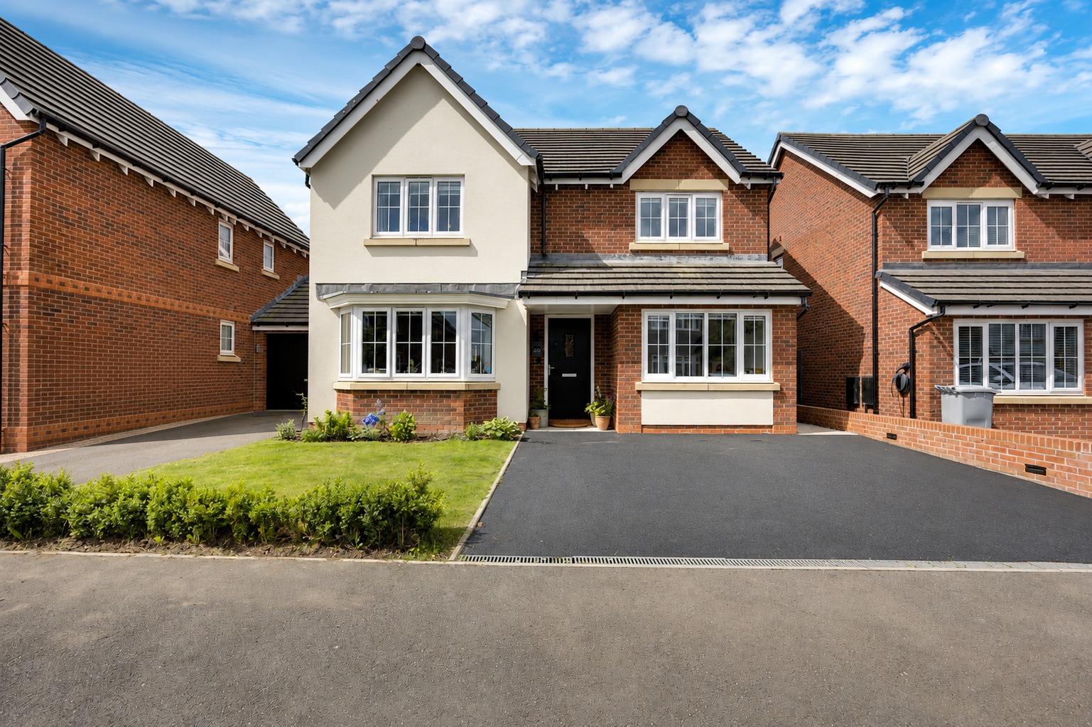 4 bed detached house for sale in Canon Ward Way, Haslington, Cheshire, CW1 5AA - Property Image 1