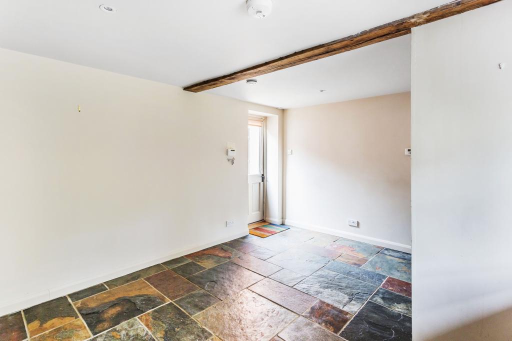 1 bed cottage to rent in Holmwood Farm Court Horsham Road, Dorking, RH5 4