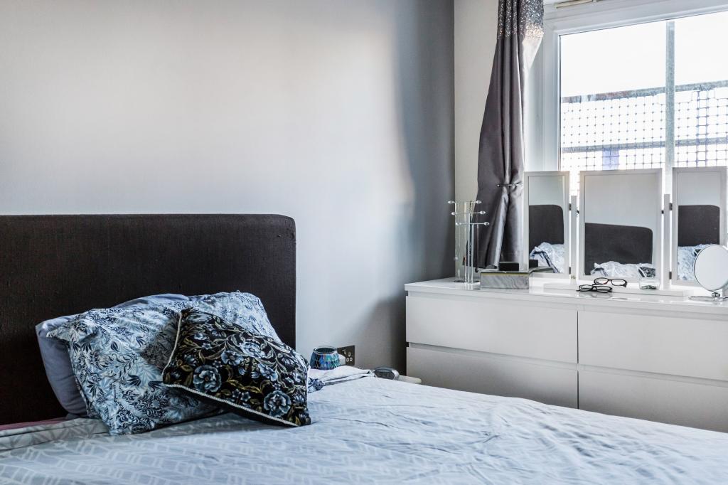 1 bed flat to rent in Fenbridge House, 5 Rubeck Close, Redhill, RH1  - Property Image 7