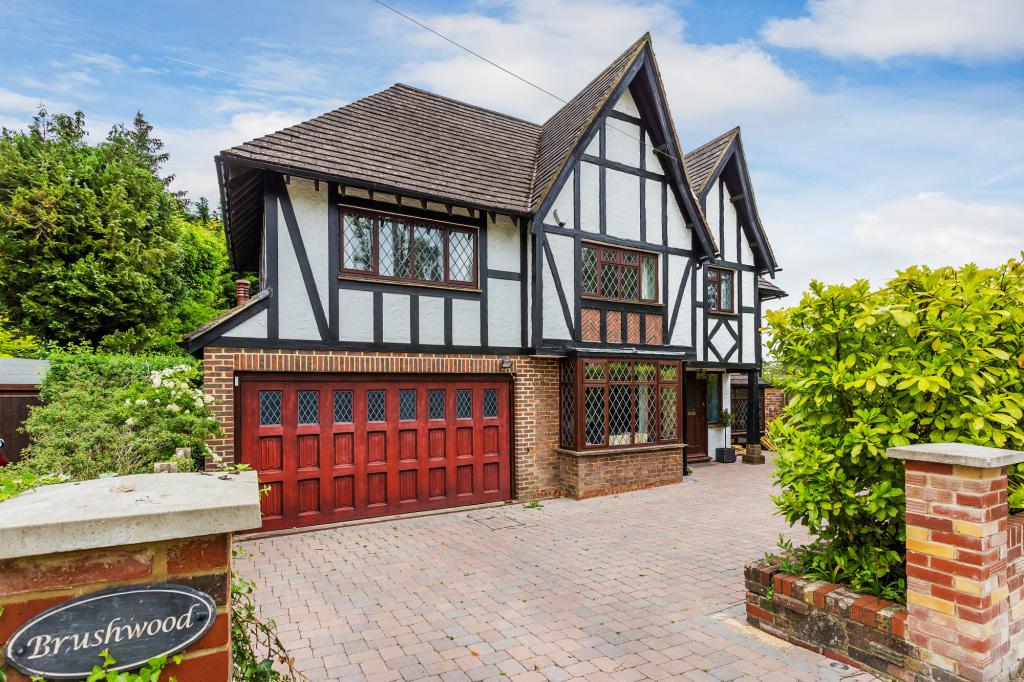 4 bed detached house to rent in Brushwood Chichester Road,  Dorking, RH4