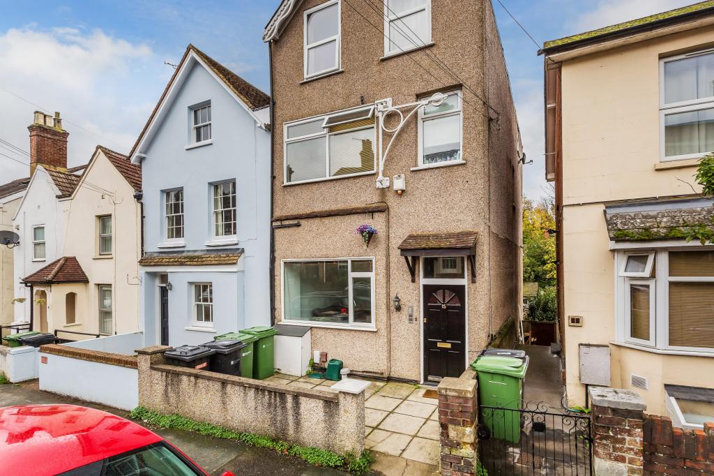 1 bed flat to rent in Falkland Road,  Dorking, RH4