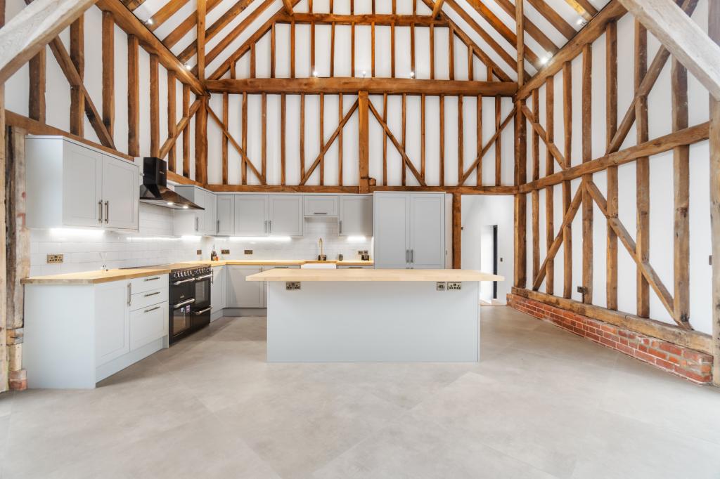 4 bed barn conversion for sale in Williams Barn Lower Duxhurst Farm, Reigate Road, Reigate, RH2  - Property Image 3