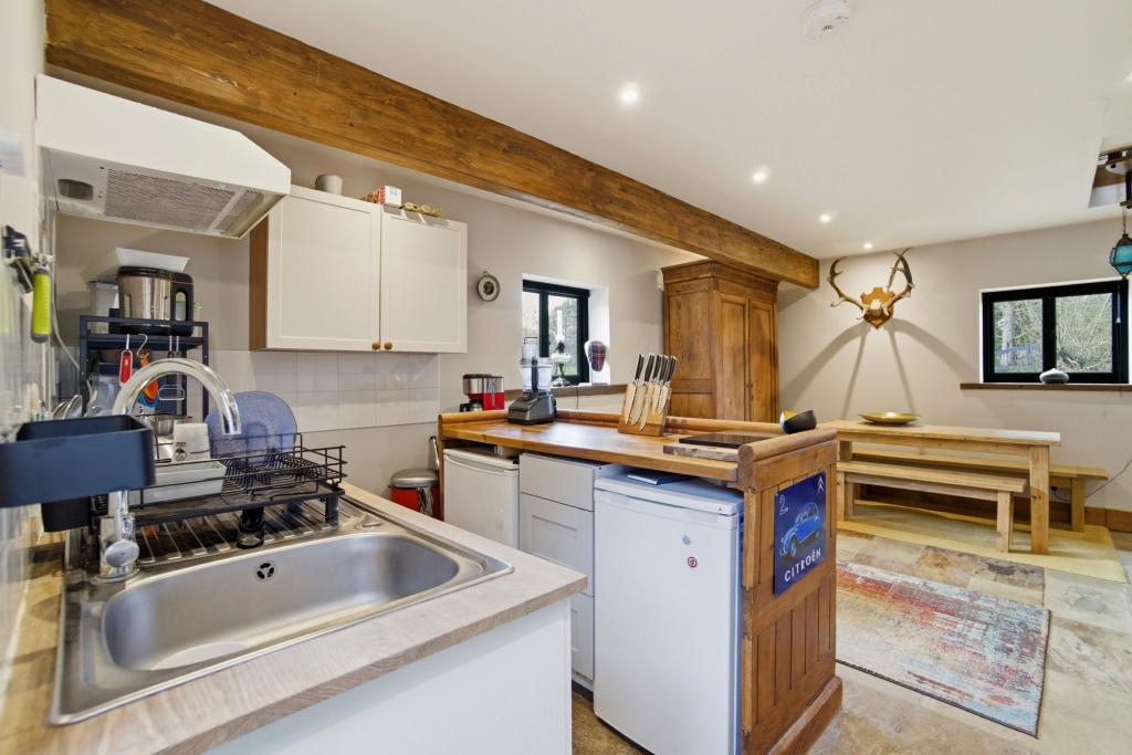 Barn conversion to rent in The Annexe, Holmwood Farm Court Horsham Road,  Dorking, RH5  - Property Image 3