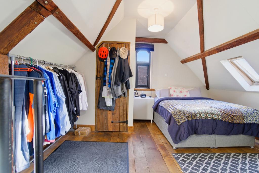 Barn conversion to rent in The Annexe, Holmwood Farm Court Horsham Road,  Dorking, RH5  - Property Image 5