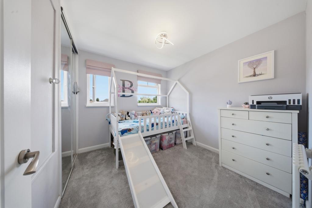 2 bed end of terrace house for sale in Nursery Close,  Dorking, RH5  - Property Image 8