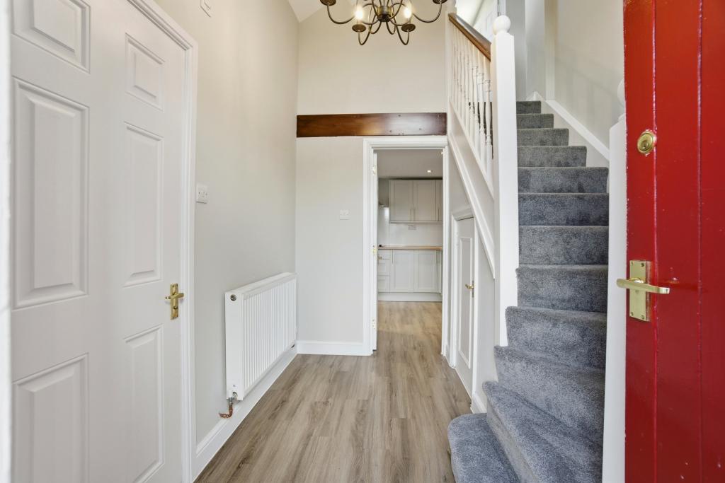 3 bed detached house to rent in Manor Farm Prestwood Lane,  Crawley, RH11  - Property Image 7