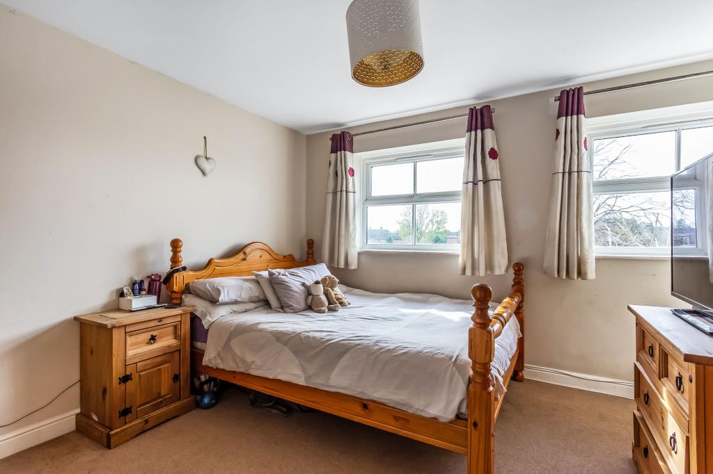 3 bed character property to rent in Grosvenor Mews, Prices Lane,, Reigate, RH2  - Property Image 6