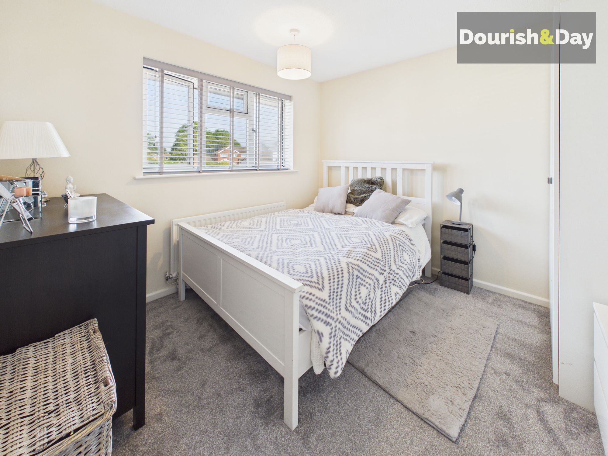 4 bed detached house for sale in Micklewood Close, Penkridge, ST19  - Property Image 12