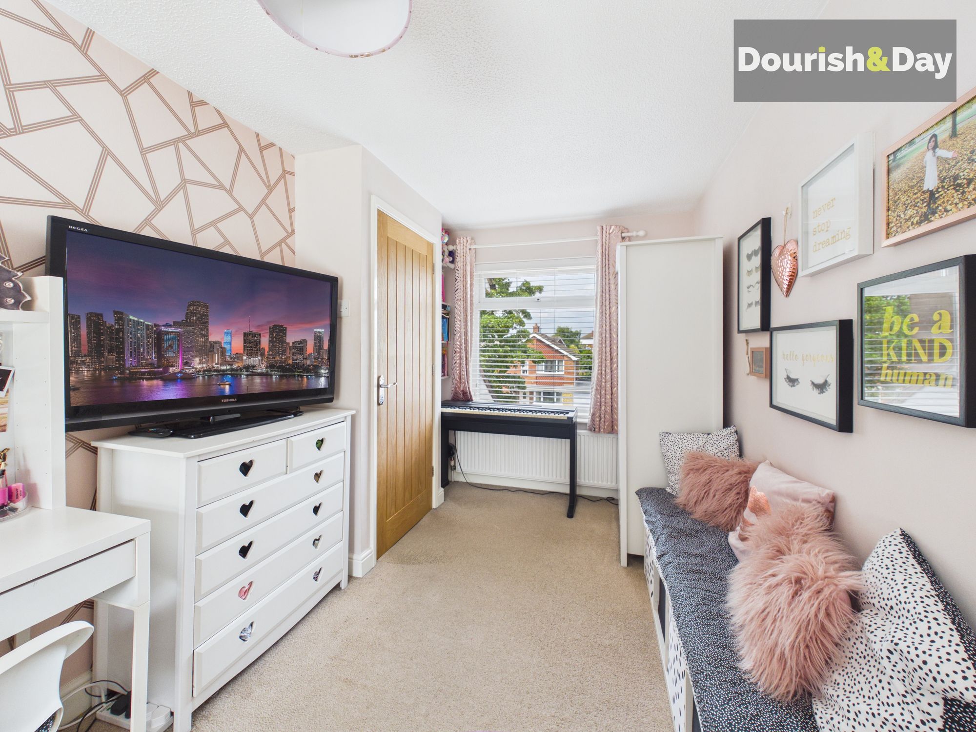 4 bed detached house for sale in Sandringham Road, Stafford, ST17 - Property Image 16