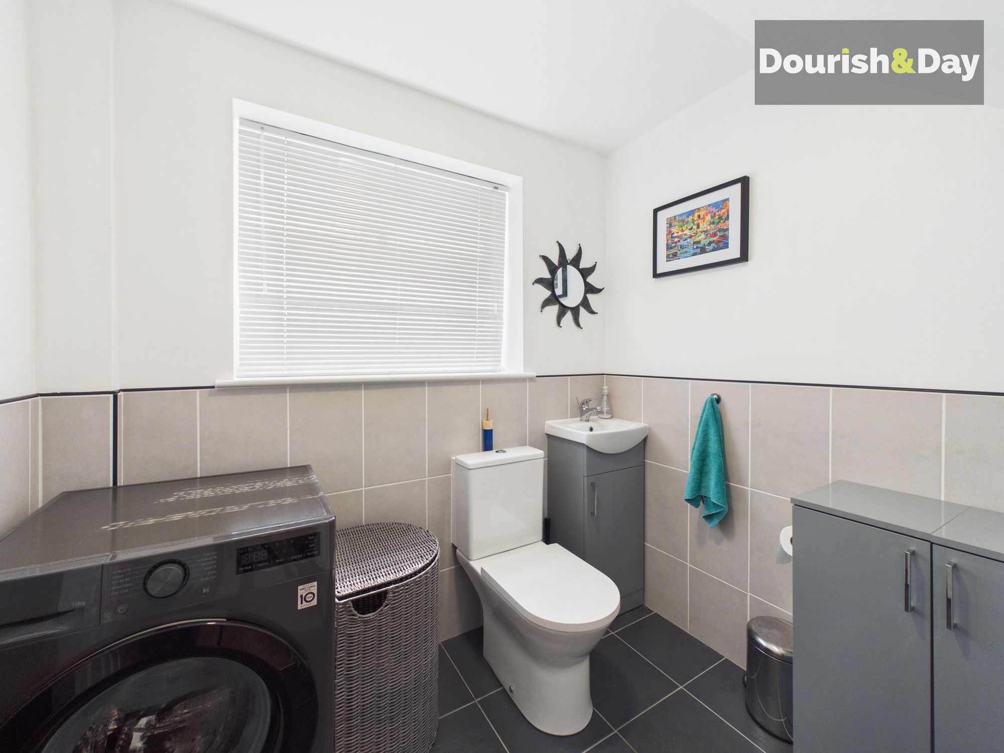 4 bed detached house for sale in Shannon Road, Stafford, ST17  - Property Image 10