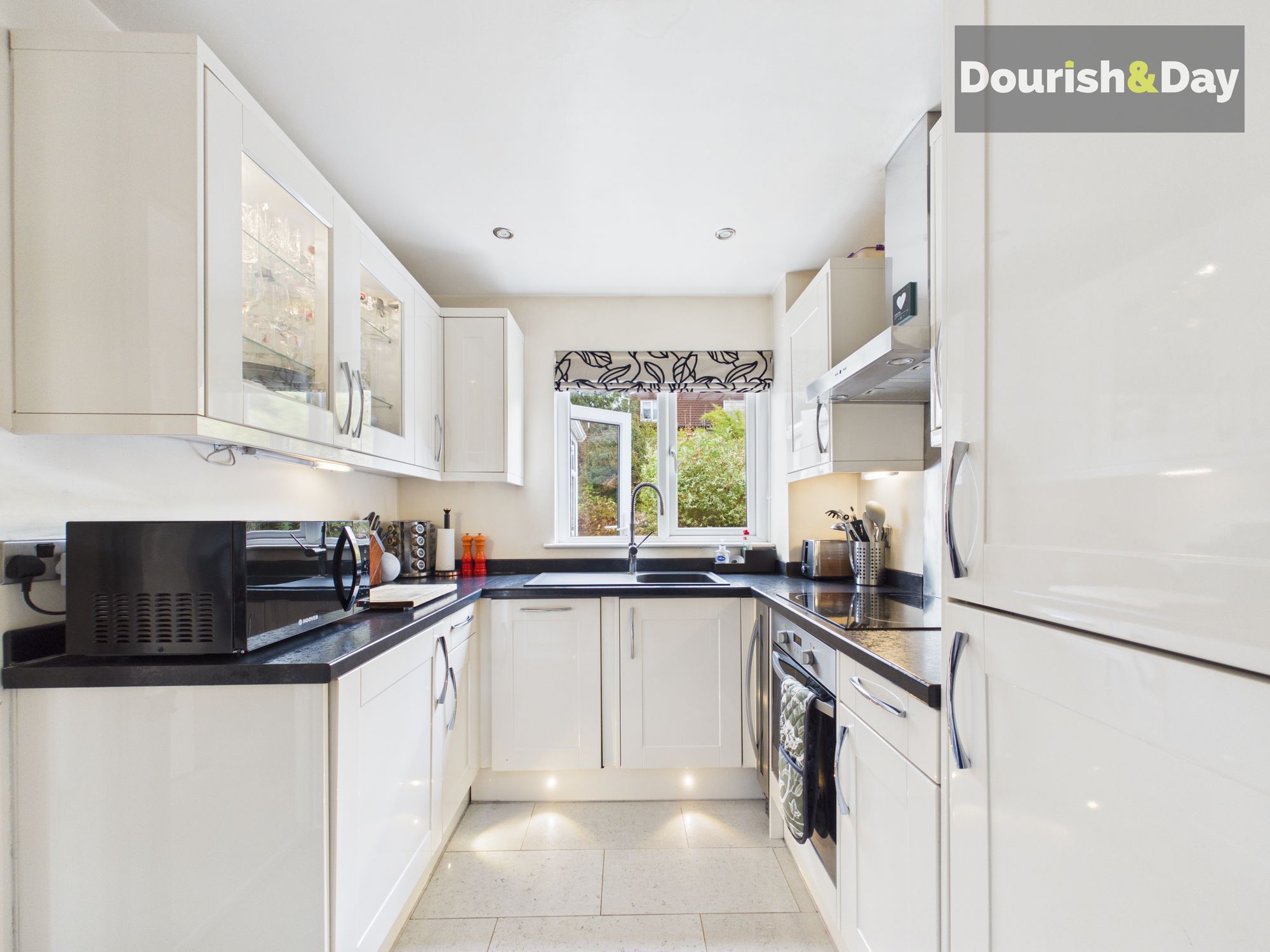 3 bed semi-detached house for sale in Cypress Close, Baswich, Stafford, ST17 - Property Image 3