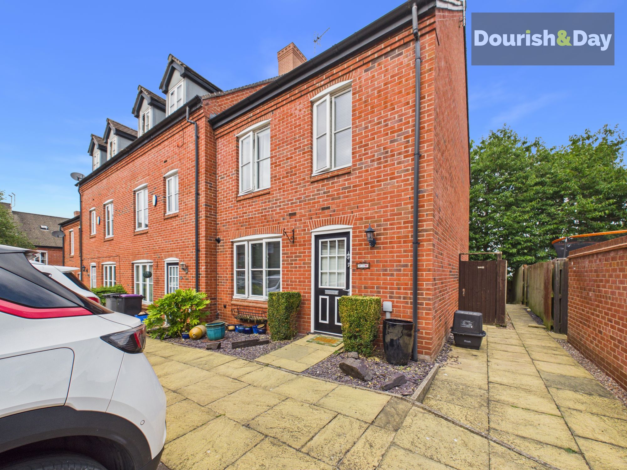 3 bed end of terrace house for sale in Earl Edwin Mews, Whitchurch, SY13
