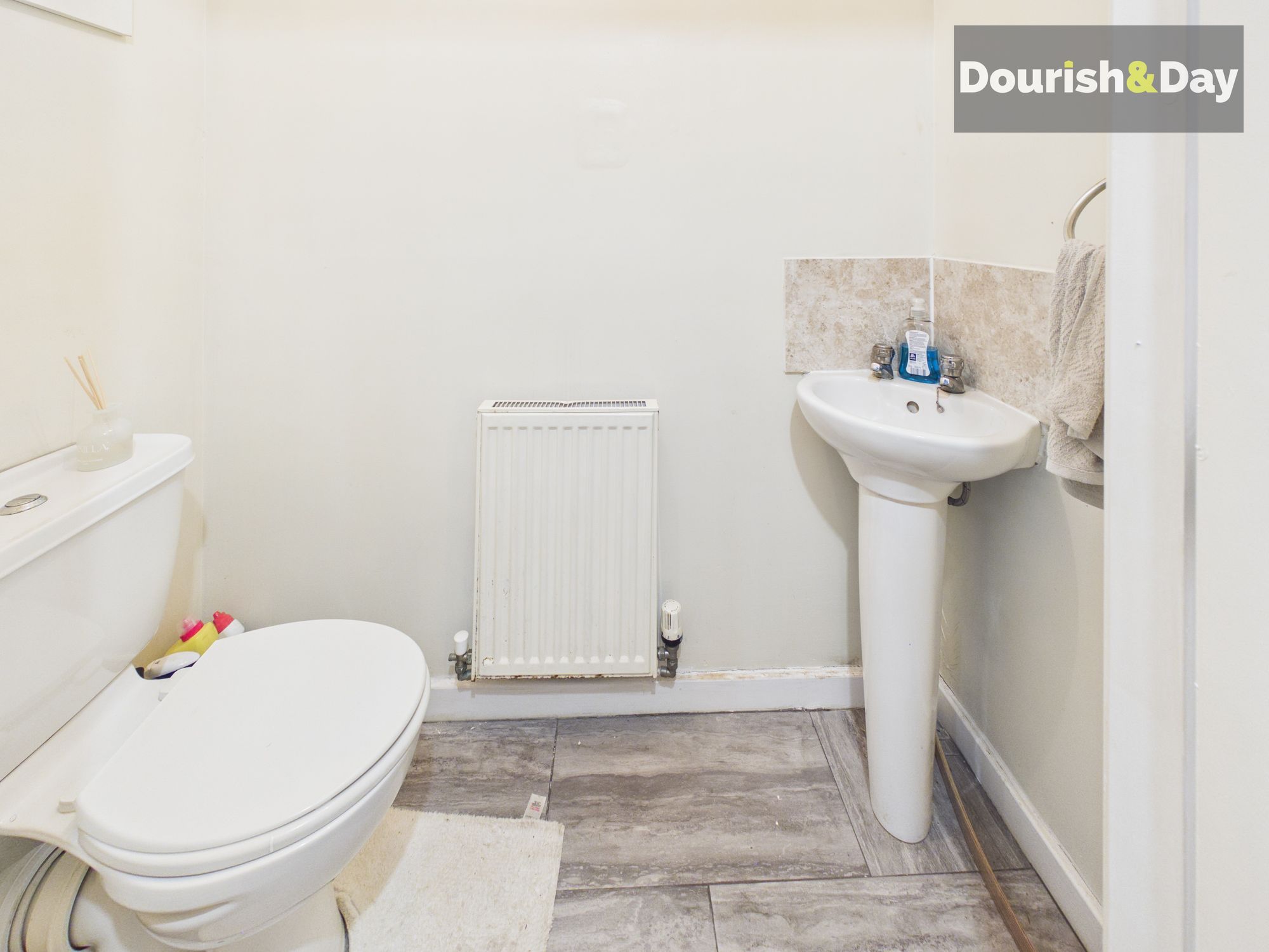 3 bed terraced house for sale in Stanley Road, Wolverhampton, WV10 - Property Image 9