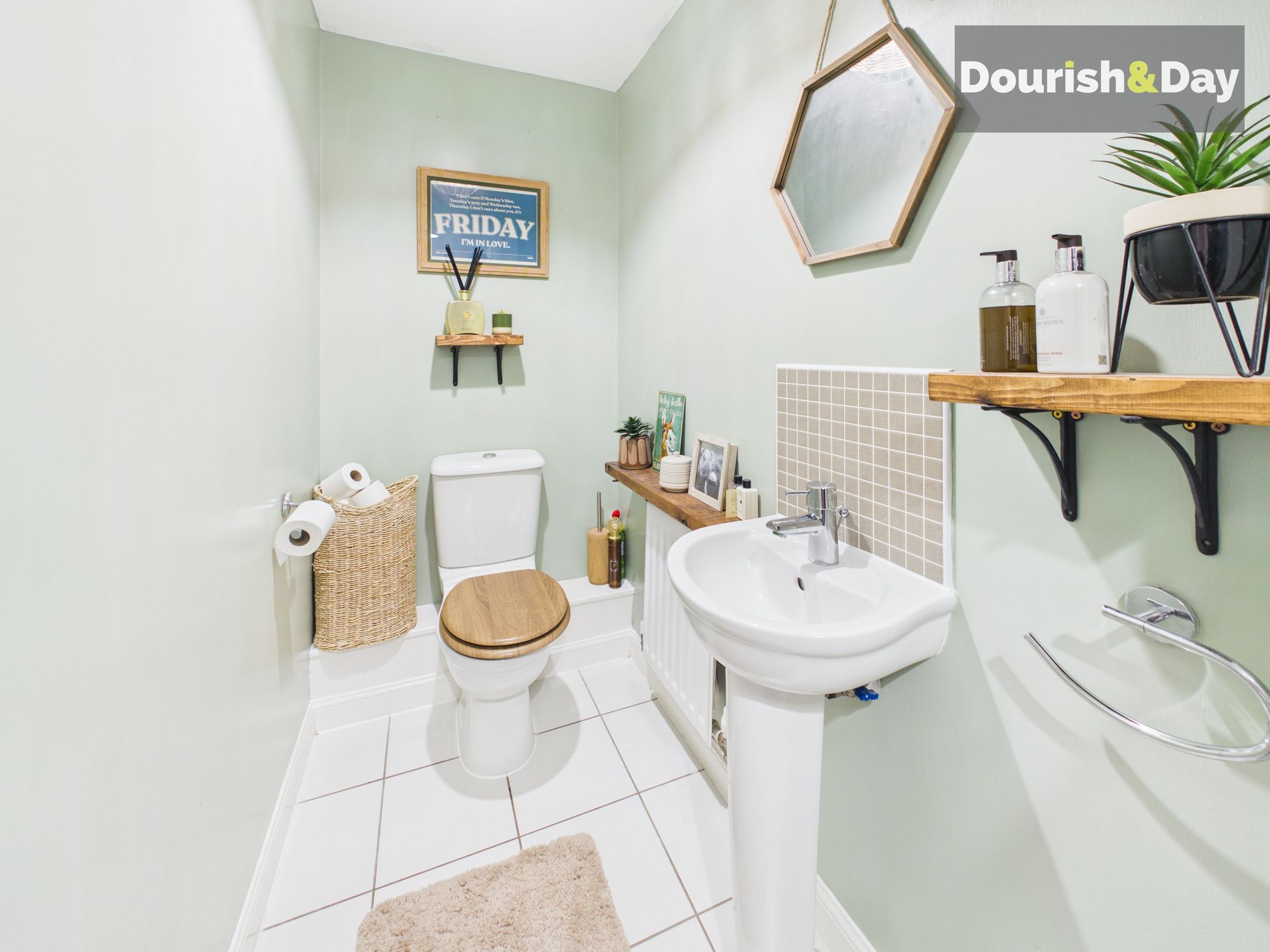 4 bed mid-terraced house for sale in Legend Lane, Stafford, ST16 - Property Image 9