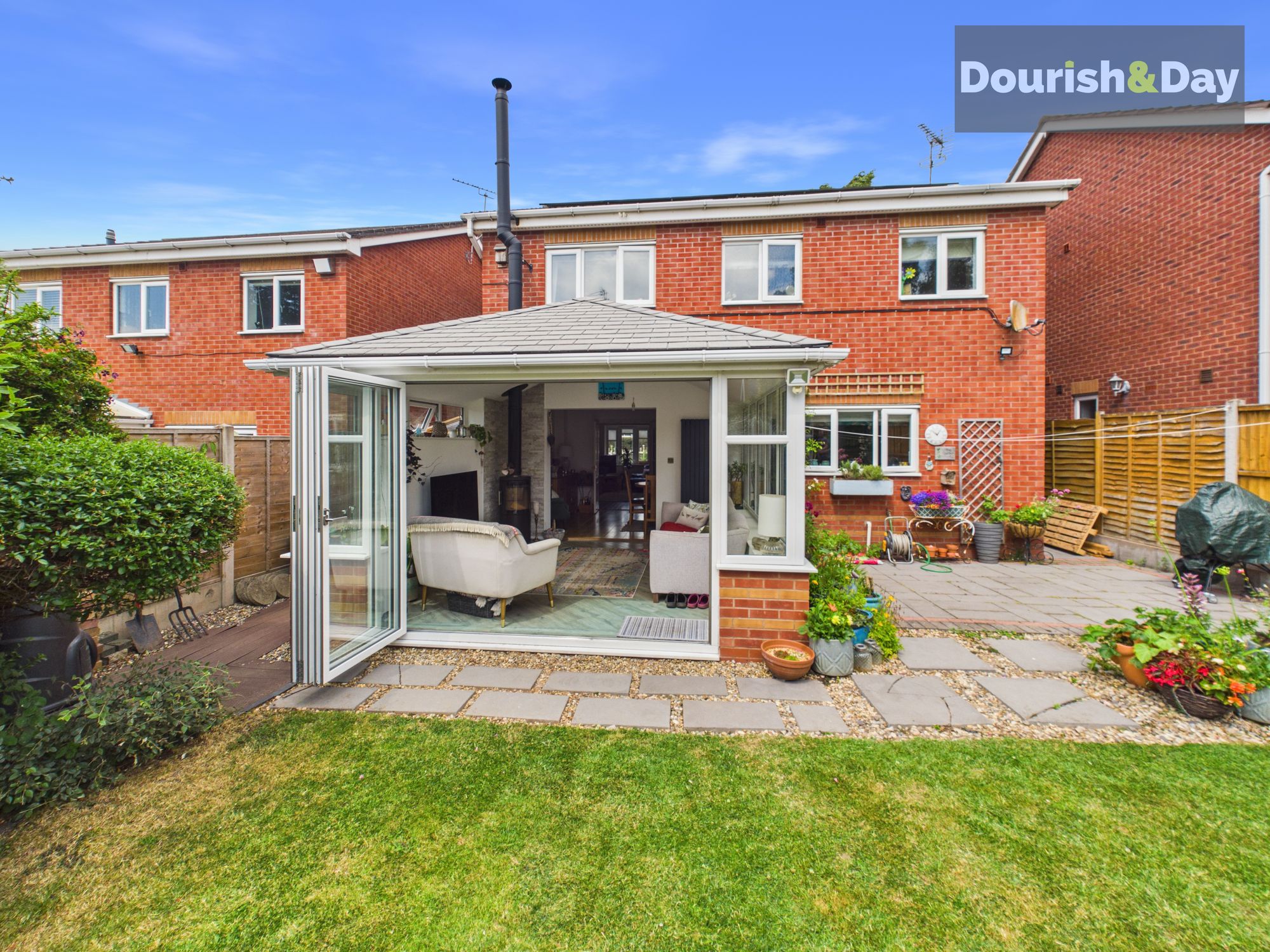 4 bed detached house for sale in Sycamore Drive, Hixon, ST18  - Property Image 3