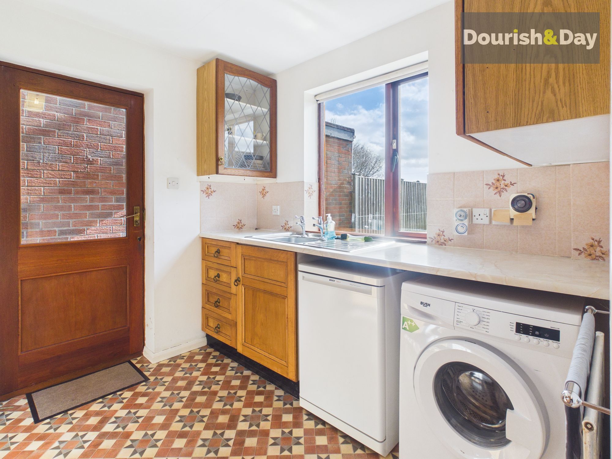 3 bed detached house for sale in Smithy Croft, Church Eaton, ST20 - Property Image 4