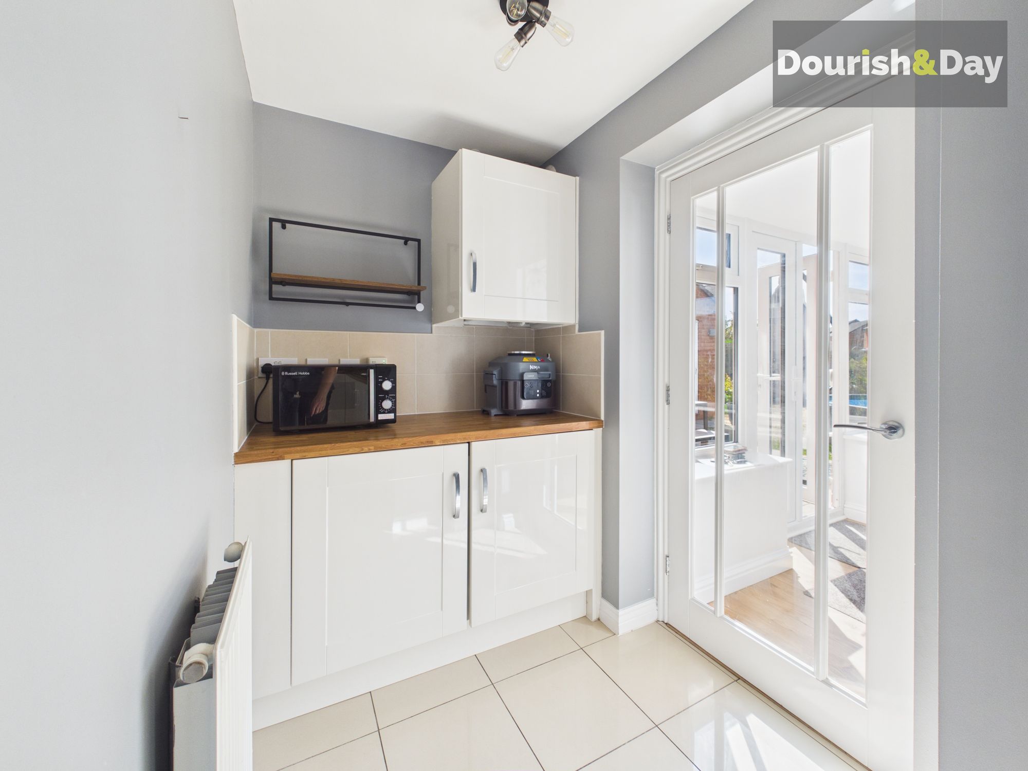 4 bed detached house for sale in Queens Drive, Hixon, ST18 - Property Image 11