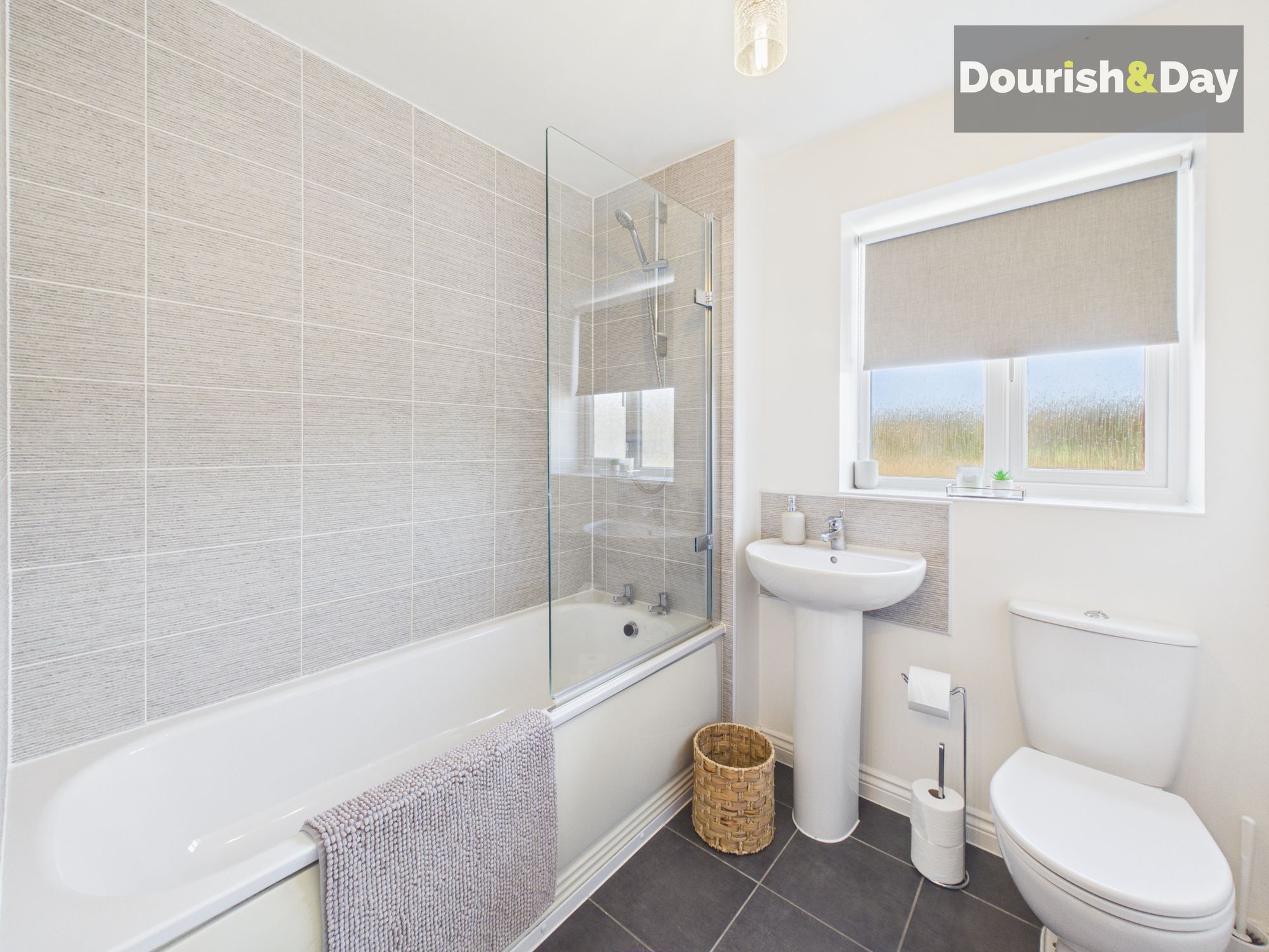 4 bed detached house for sale in Queens Drive, Hixon, ST18 - Property Image 14