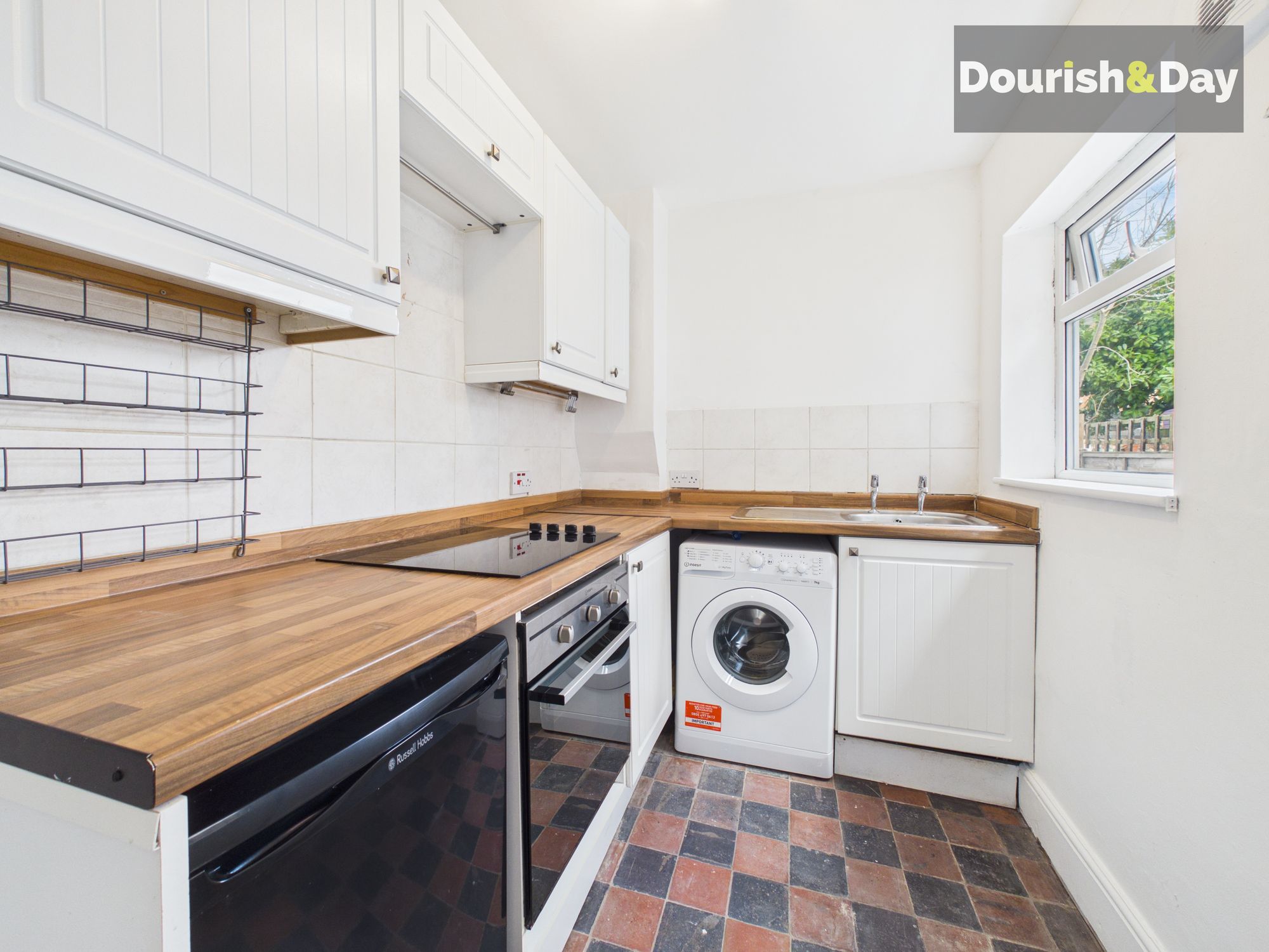 2 bed terraced house for sale in Shrewsbury Road, Stafford, ST17  - Property Image 4