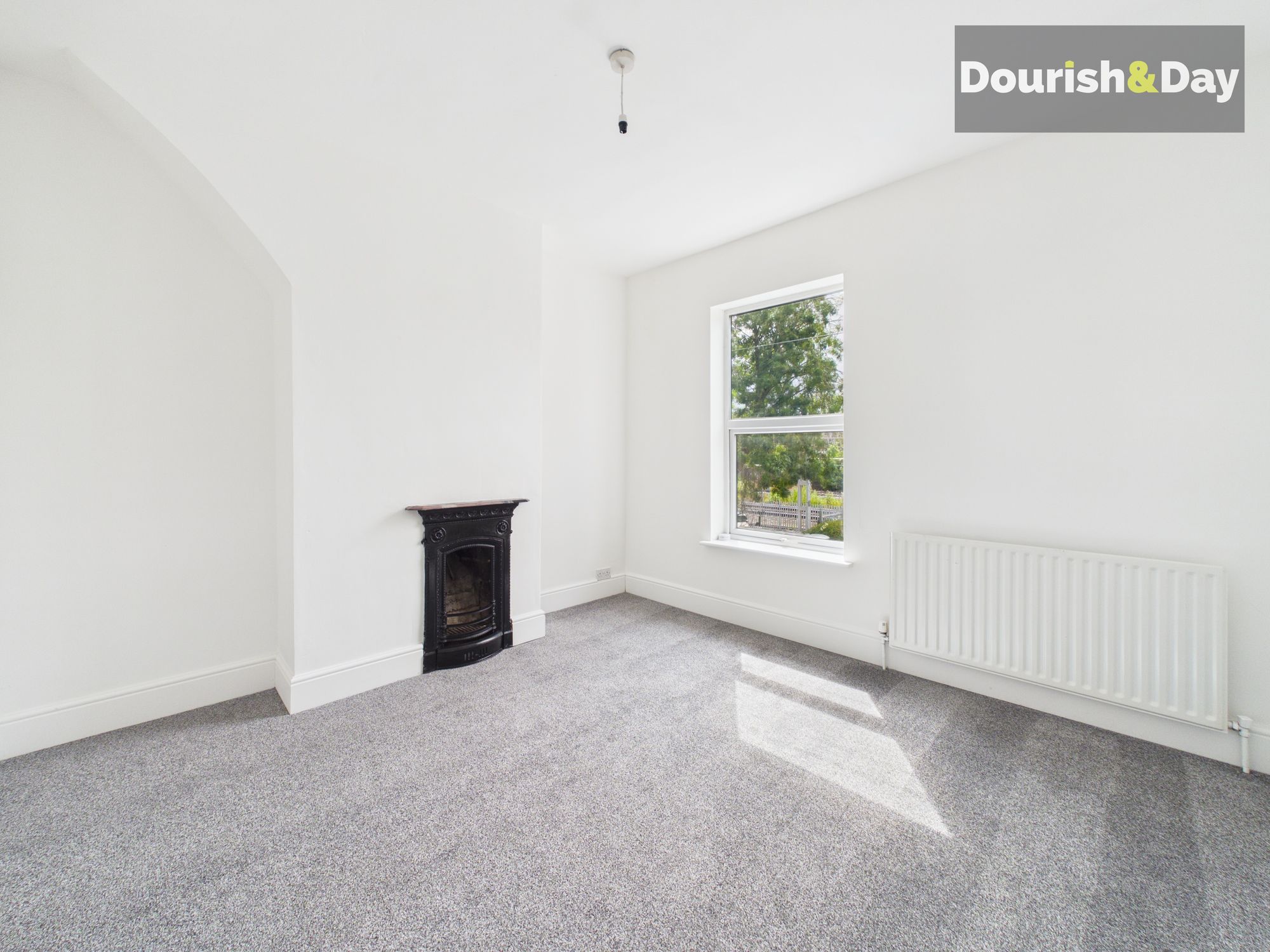 2 bed terraced house for sale in Shrewsbury Road, Stafford, ST17  - Property Image 5