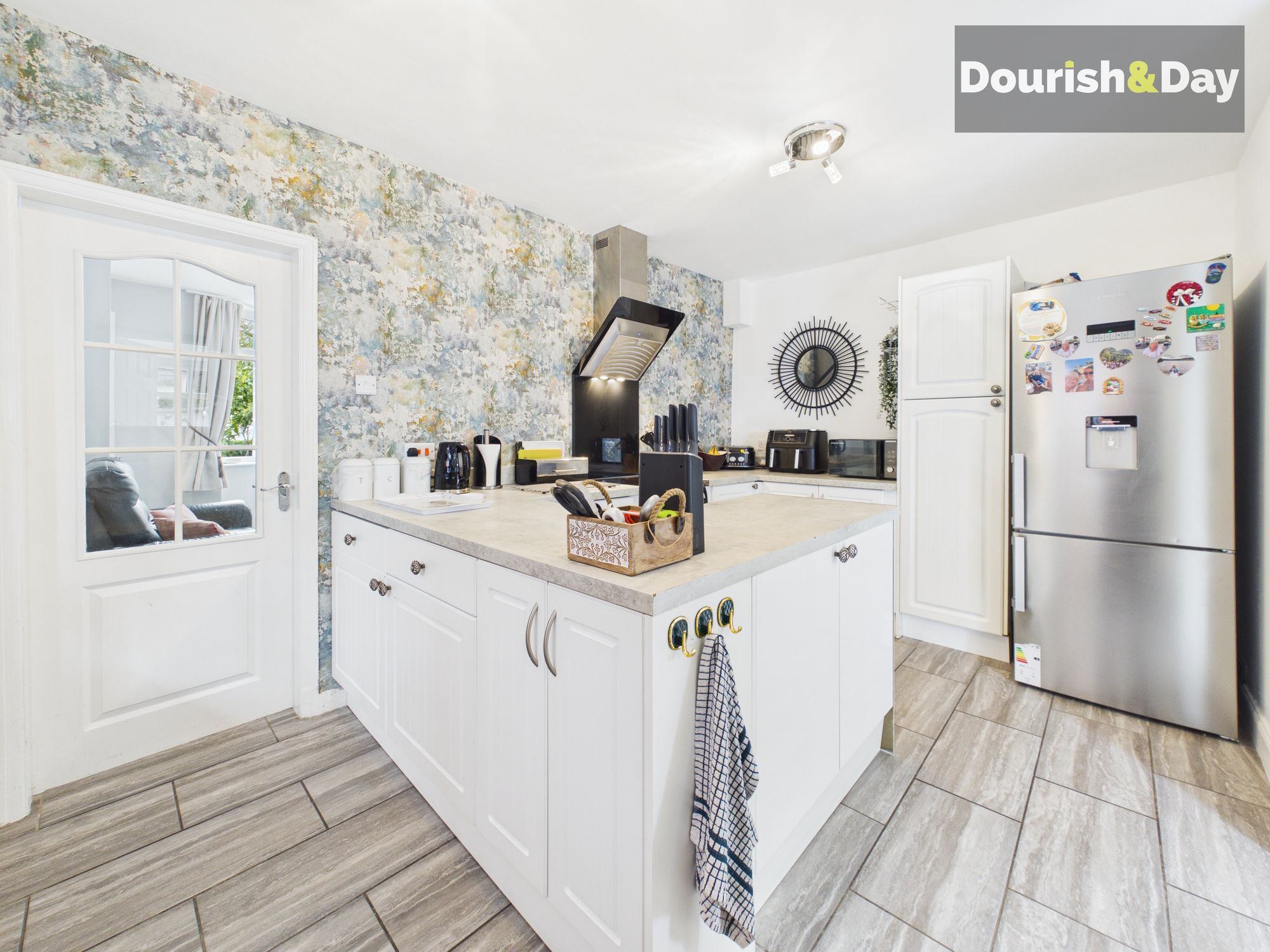 3 bed semi-detached house for sale in Second Avenue, Stafford, ST16 - Property Image 2