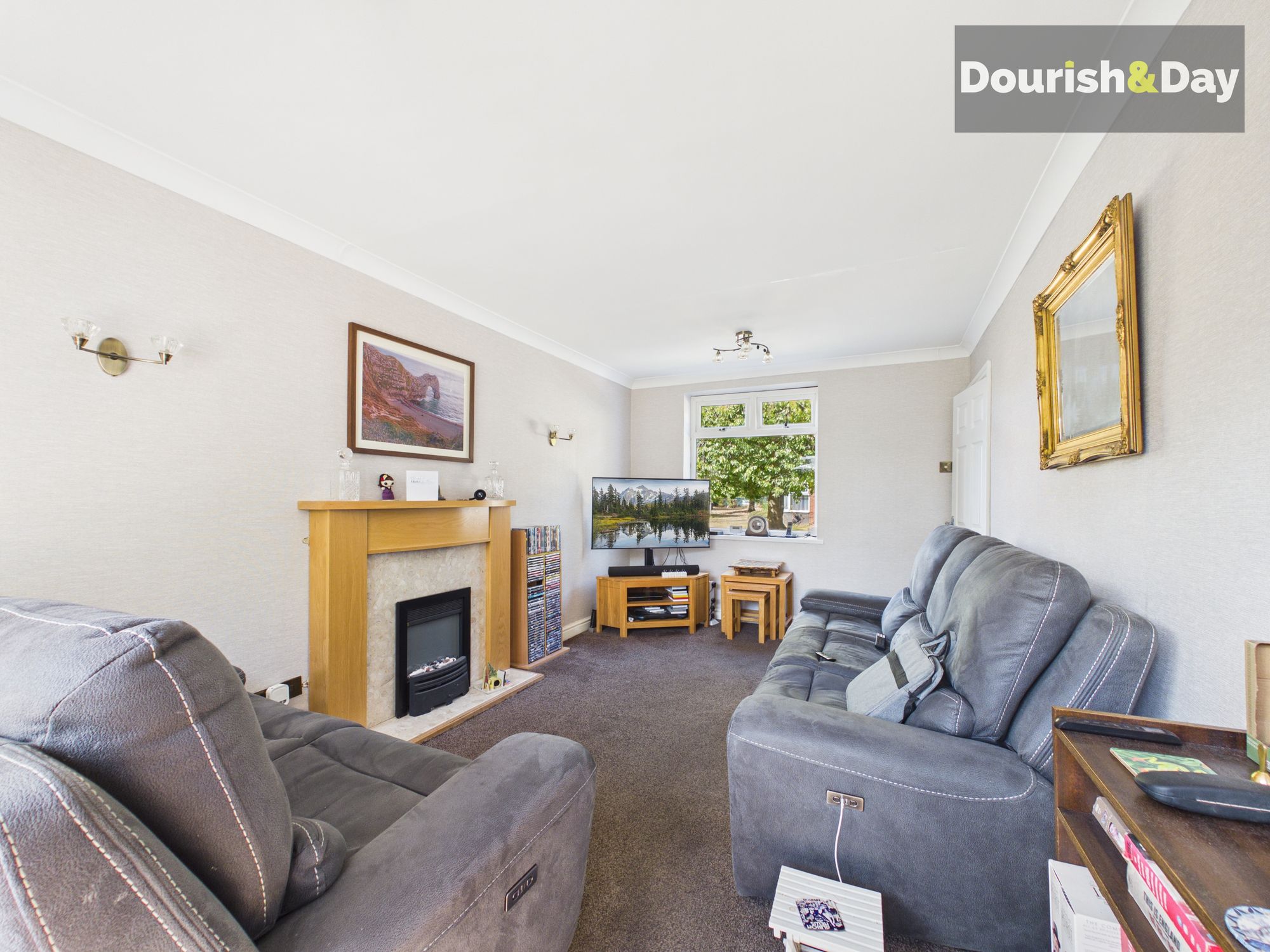 3 bed terraced house for sale in Lilac Grove, Stafford, ST17 - Property Image 6
