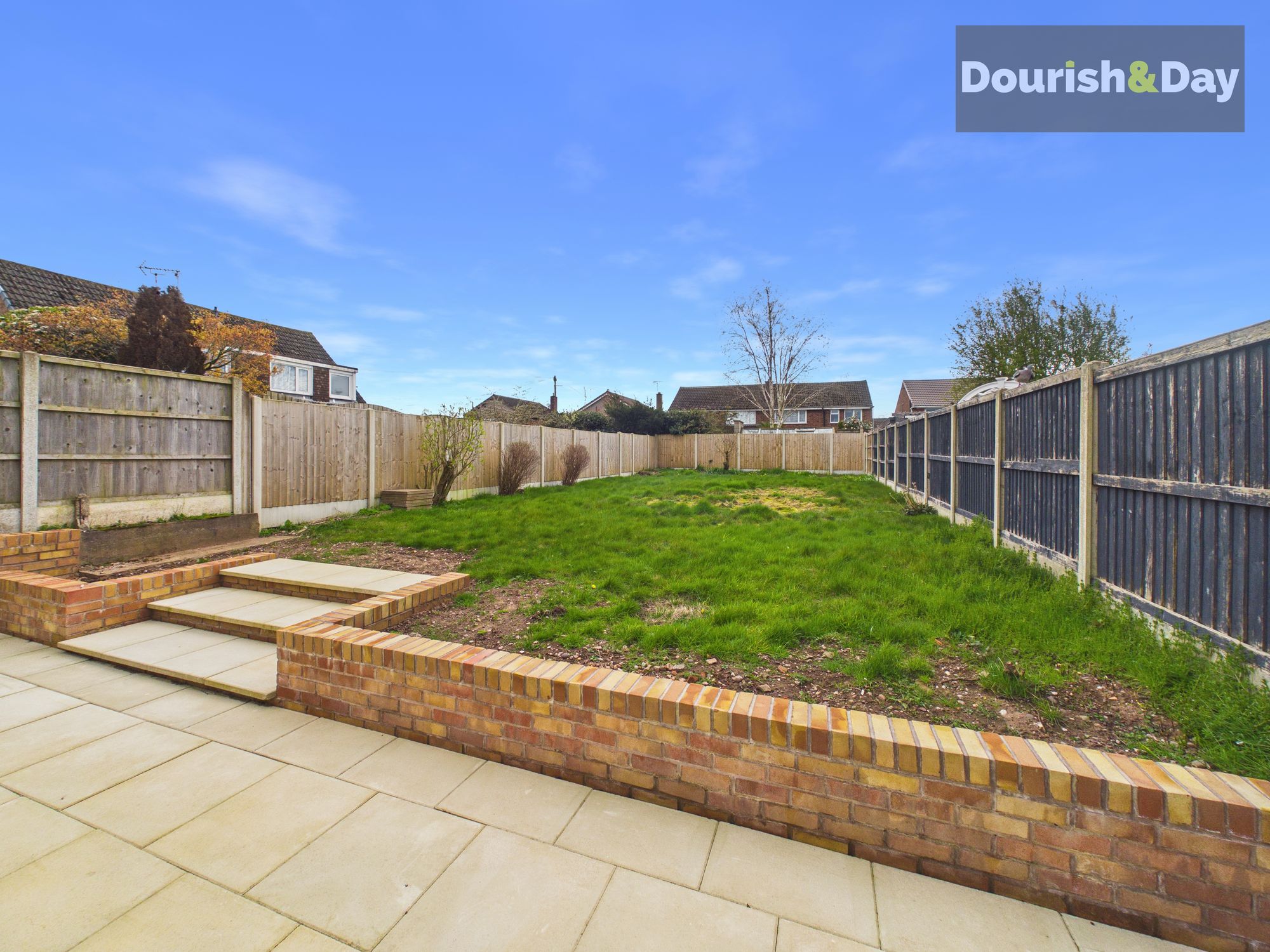 2 bed semi-detached bungalow for sale in Camelford Close, Stafford, ST17 - Property Image 12