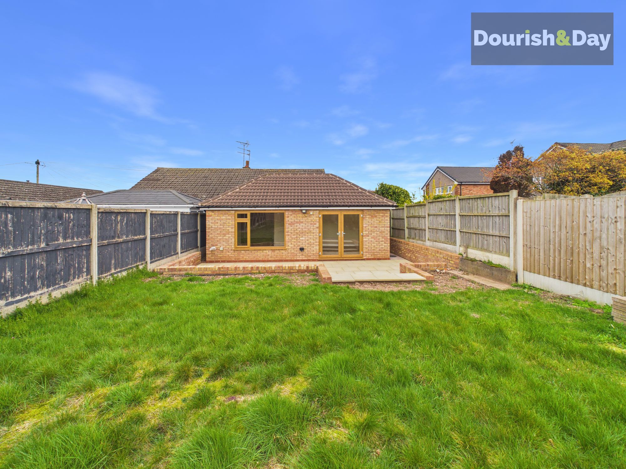 2 bed semi-detached bungalow for sale in Camelford Close, Stafford, ST17 - Property Image 13
