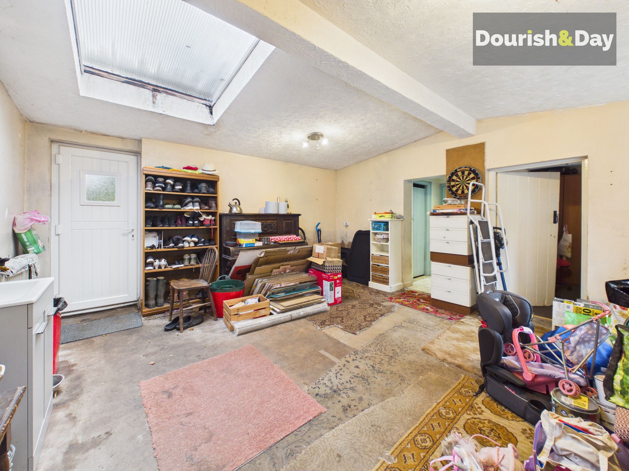 6 bed detached house for sale in Gayton, Stafford, ST18 - Property Image 10