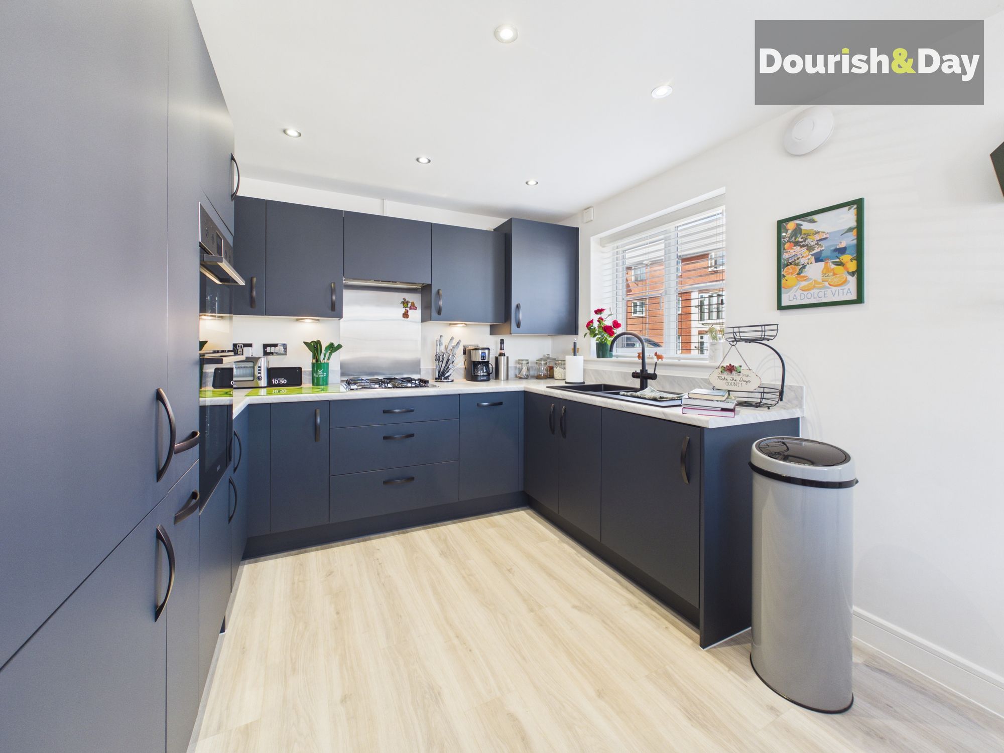 3 bed detached house for sale in Daws Court, Stafford, ST16 - Property Image 2