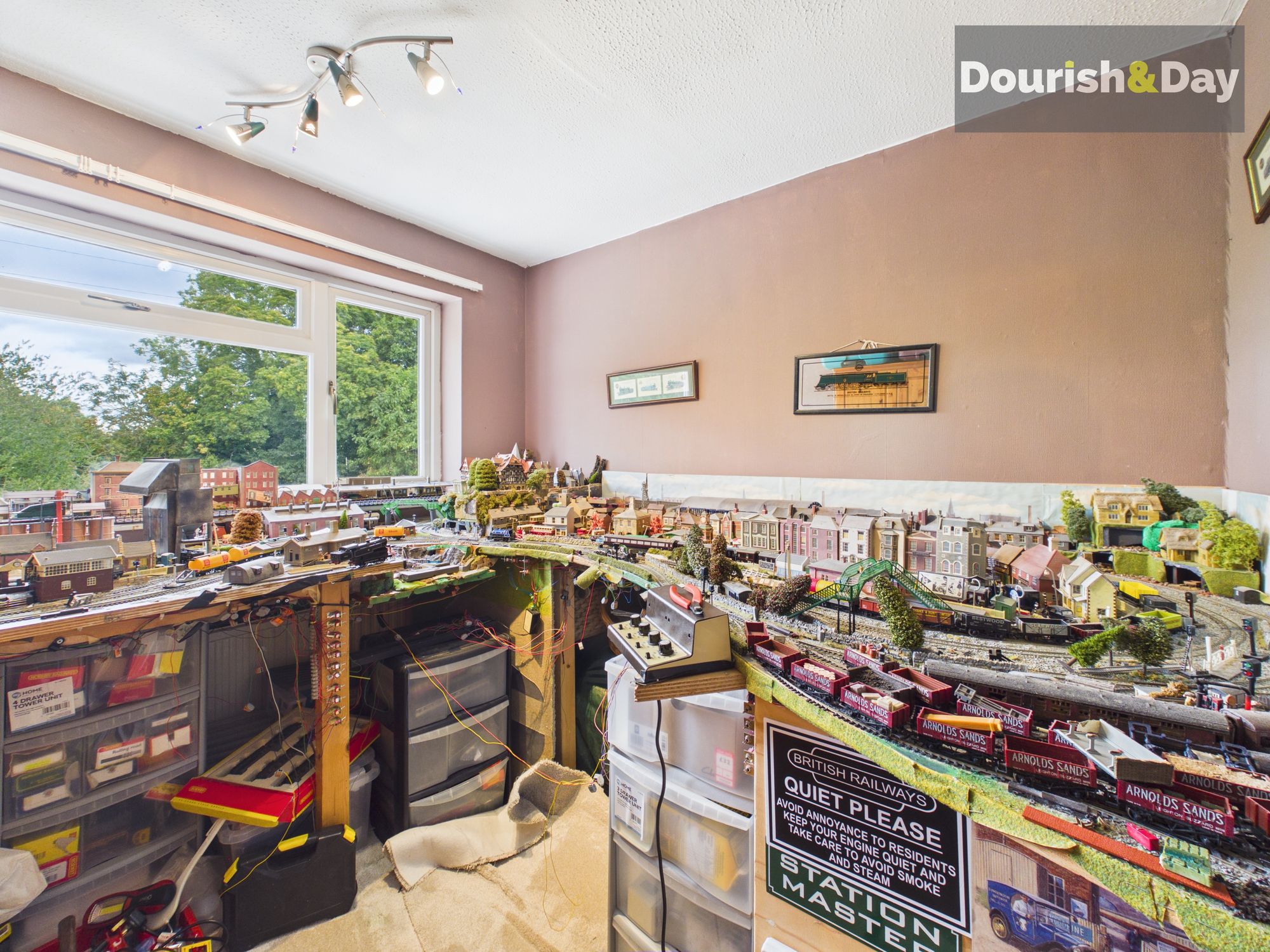 4 bed semi-detached house for sale in Oldfields Crescent, Great Haywood, ST18 - Property Image 17