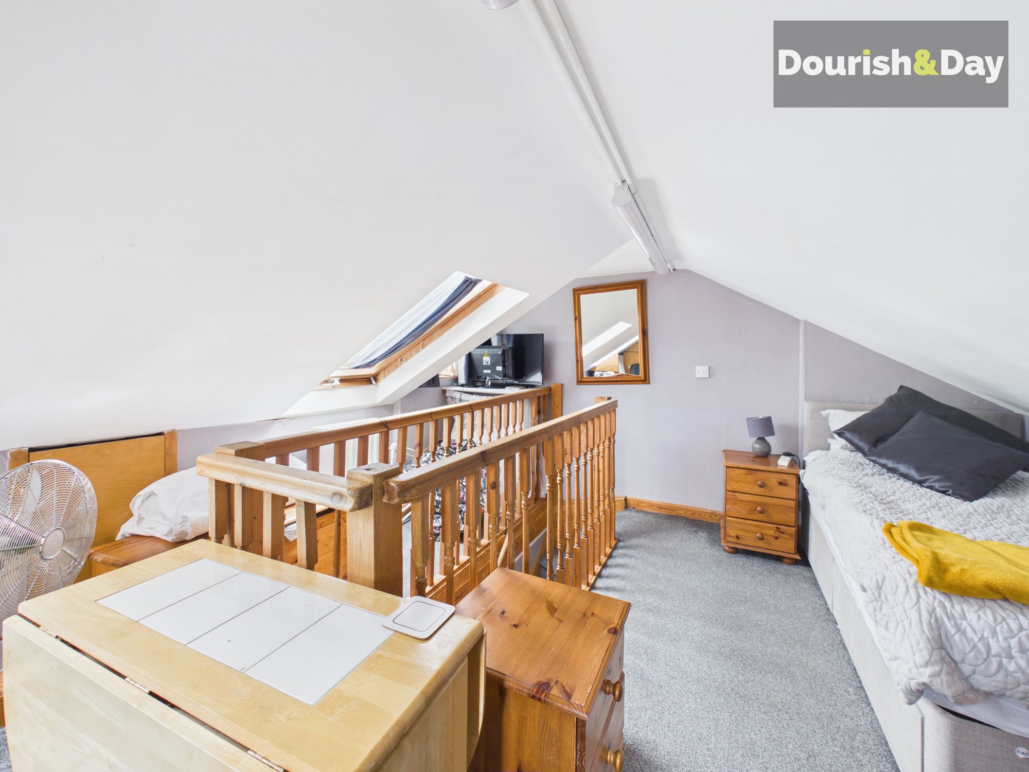 4 bed semi-detached house for sale in Oldfields Crescent, Great Haywood, ST18 - Property Image 4
