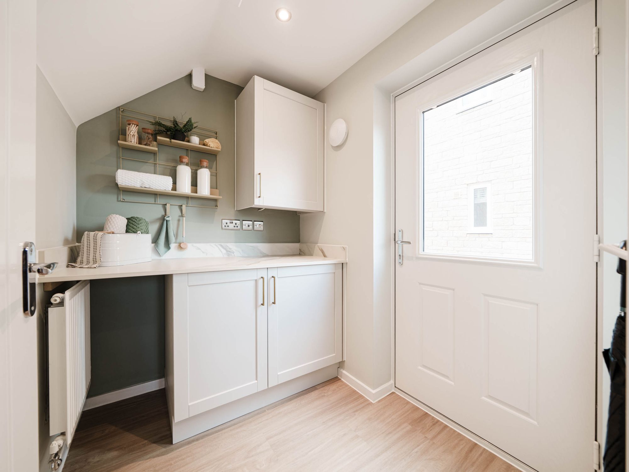 3 bed detached house for sale in Alnwick Place, Stafford, ST16 - Property Image 6