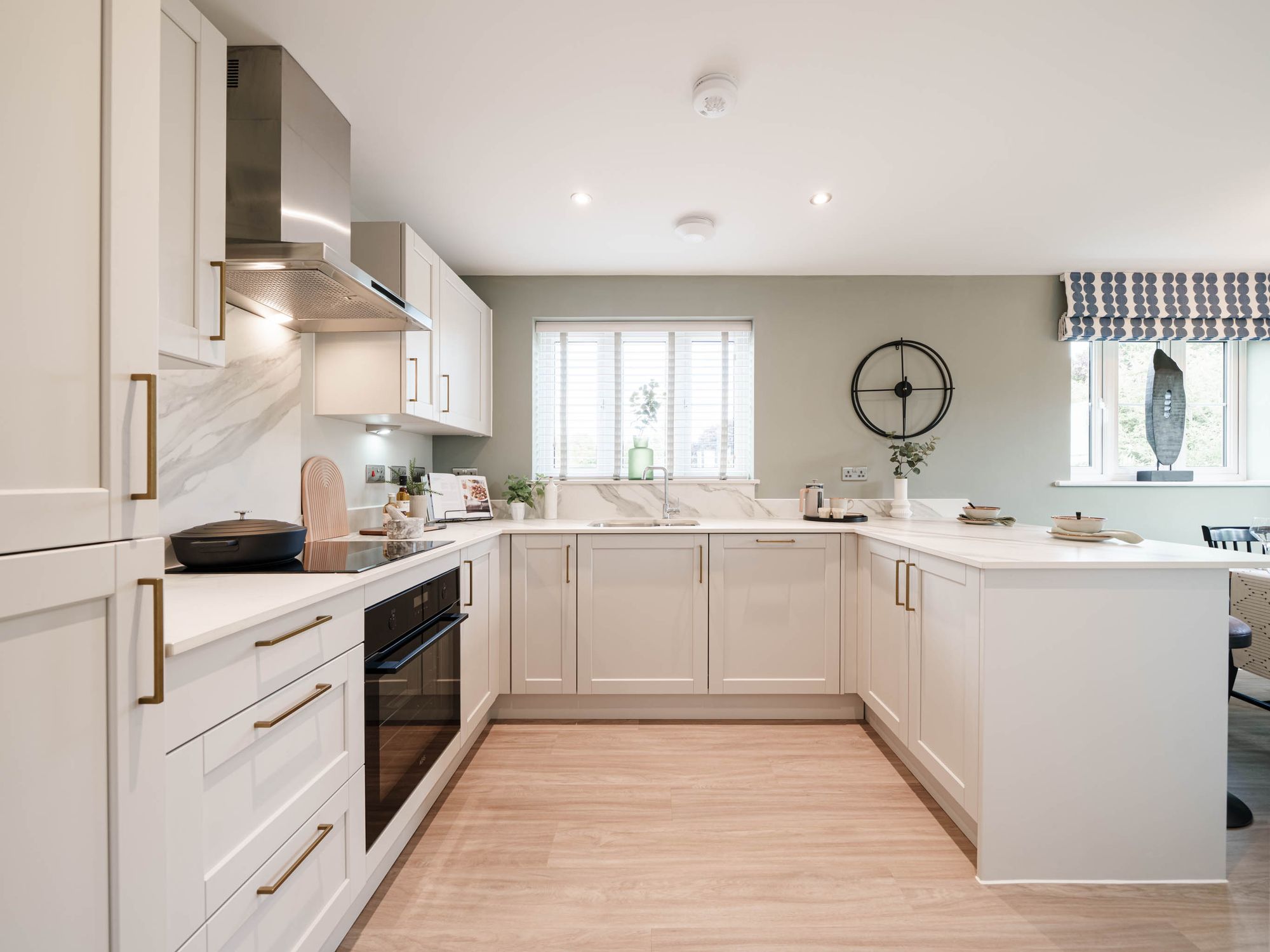 3 bed detached house for sale in Alnwick Place, Stafford, ST16 - Property Image 4