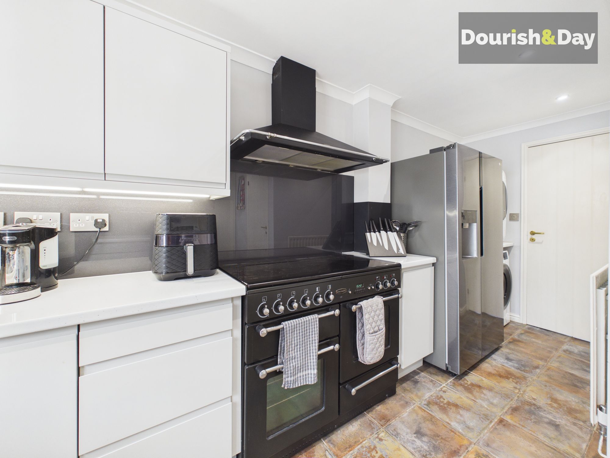 4 bed detached house for sale in Bowmead Close, Stoke-On-Trent, ST4 - Property Image 10