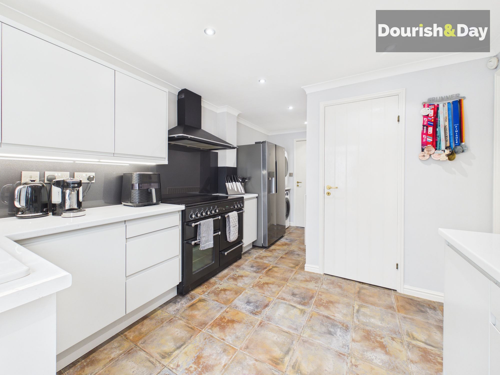 4 bed detached house for sale in Bowmead Close, Stoke-On-Trent, ST4 - Property Image 3