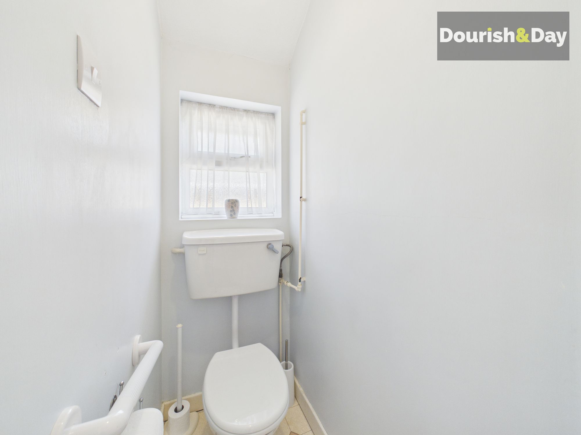 3 bed detached house for sale in Torrington Avenue, Stafford, ST17 - Property Image 12