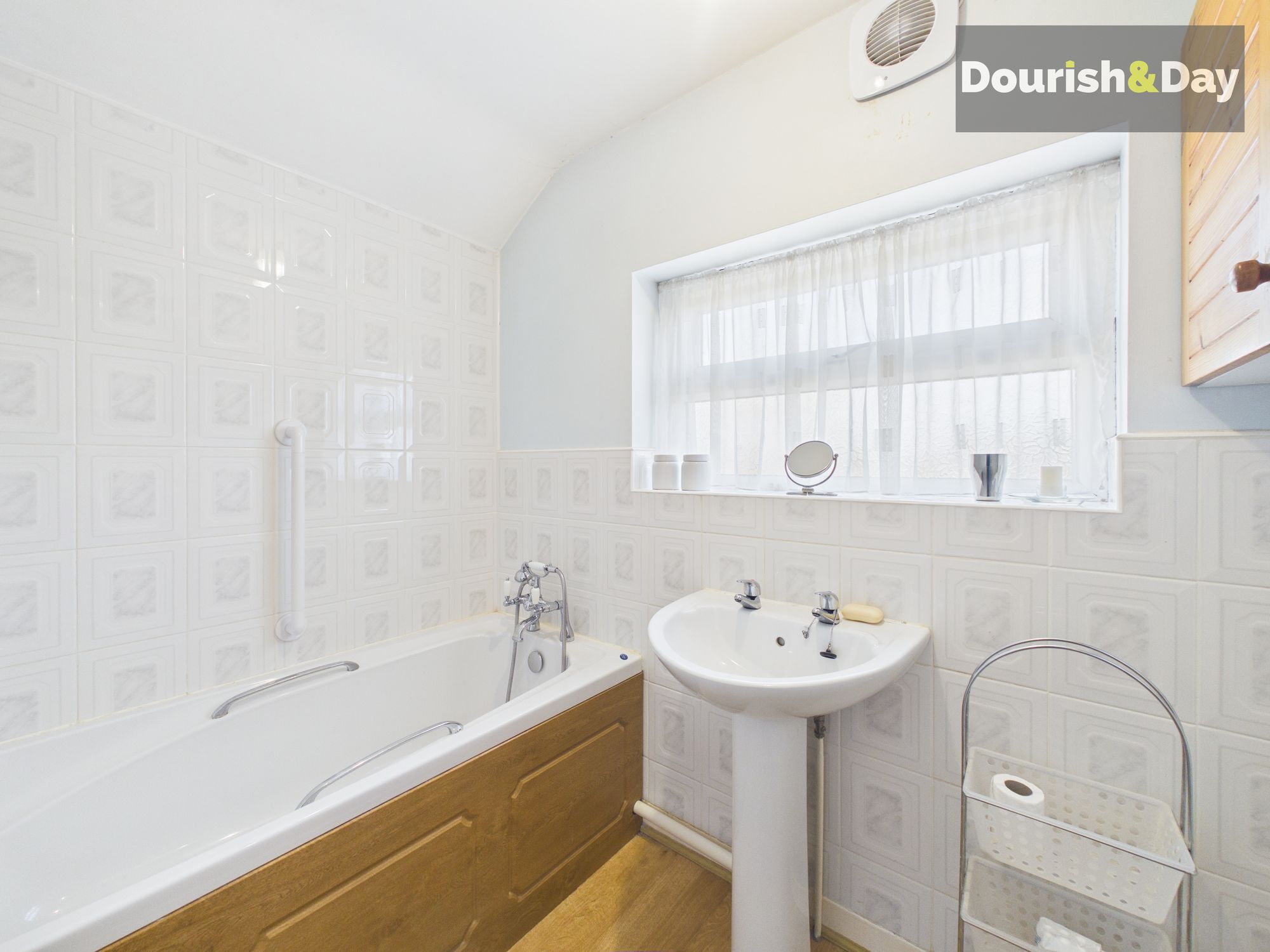 3 bed detached house for sale in Torrington Avenue, Stafford, ST17 - Property Image 13
